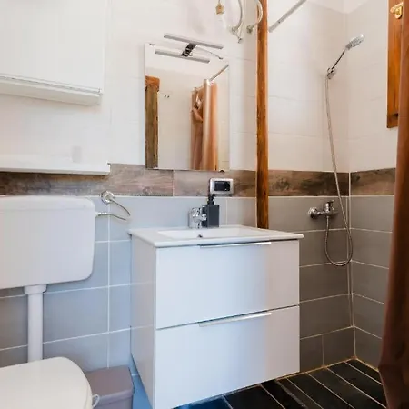 فيلة Dilauro Con Piscina