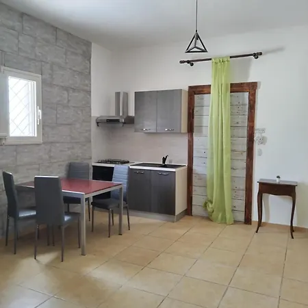Dilauro Con Piscina Villa Torre Ovo