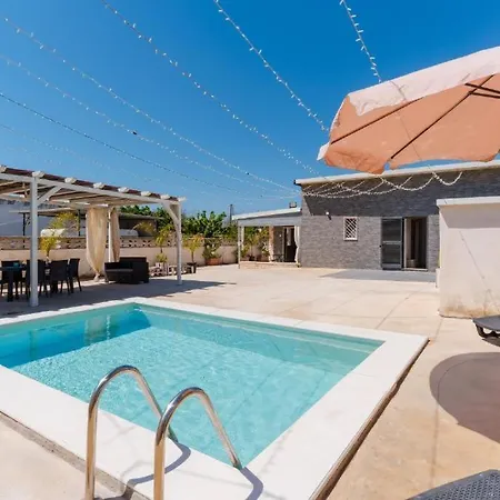 Dilauro Con Piscina